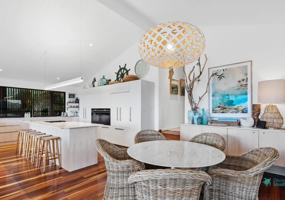 Peri Moon Retreat